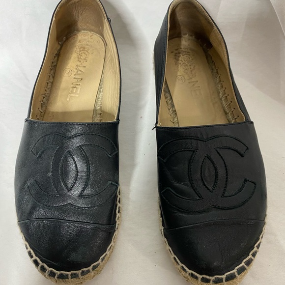 Chanel black leather CC espadrilles - Picture 2 of 9